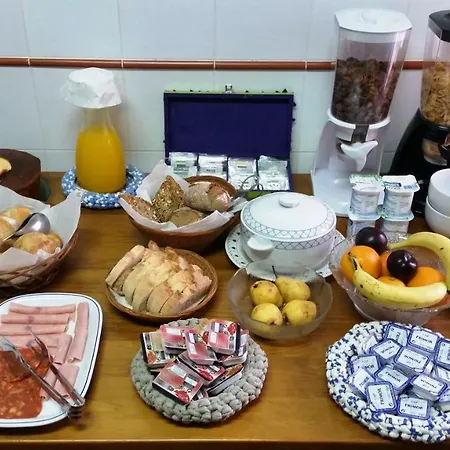 فندق مبيت وإفطار Farol *